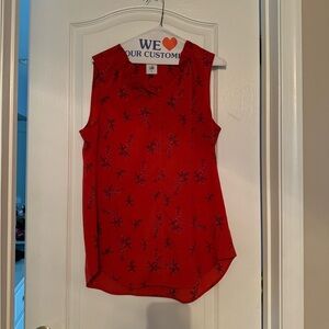 Beautiful Red sleeveless floral Cabi blouse. Size Medium.